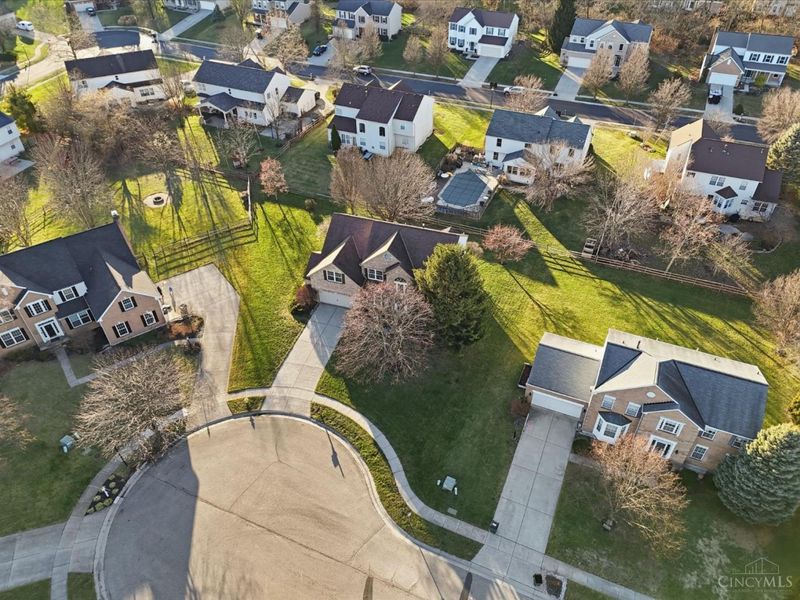 5615 Wheatmore Court, Mason, OH 45040 Photo 2