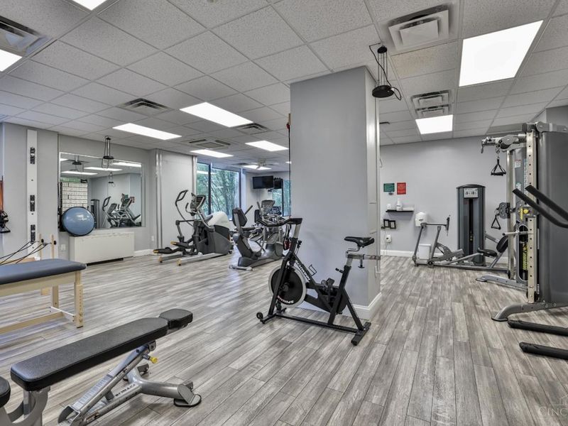 2444 Madison Road, Unit 1908, Cincinnati, OH 45208 Photo 36