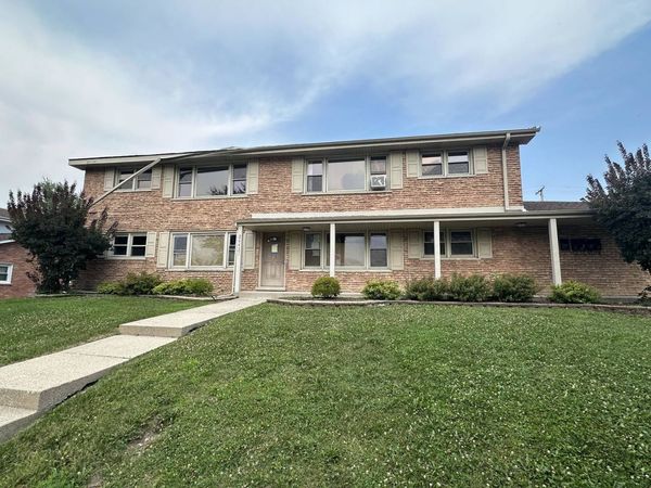 14421 S Ravinia Avenue, Unit 1S, Orland Park, IL 60462