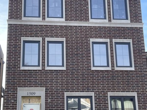 1509 W School Street, Unit 3, Chicago, IL 60657