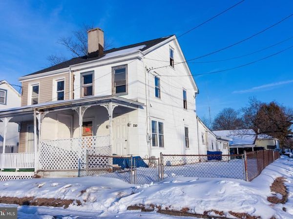 520 BROAD STREET, FLORENCE, NJ 08518