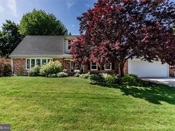 3807 HEARTHSTONE ROAD, CAMP HILL, PA 17011