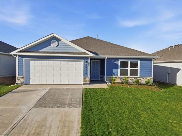 20240 W 194th Terrace, Spring Hill, KS 66083