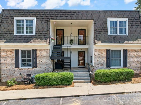 3520 Colony Road, Unit D, Charlotte, NC 28211