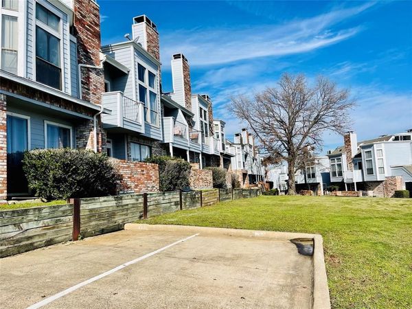 3410 Country Club Drive W, Unit 192, Irving, TX 75038