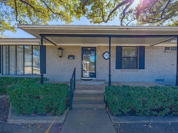 3306 Sharpview Lane, Dallas, TX 75228