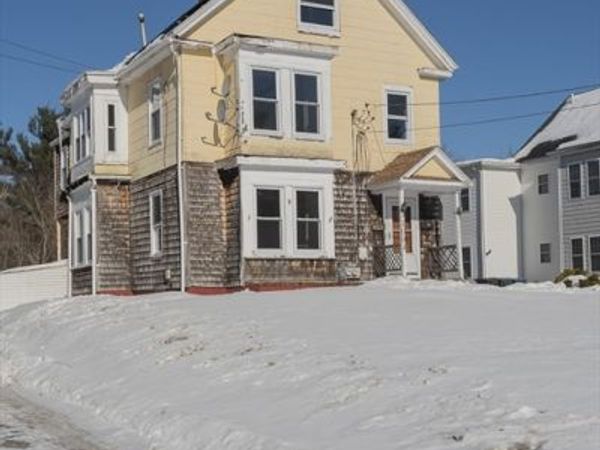 1004 S Franklin St, Holbrook, MA 02343