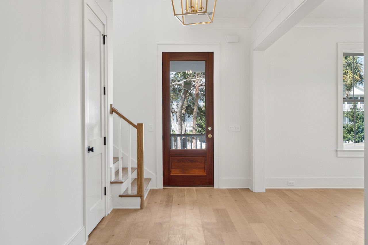 806 Jungle Road Photo 17