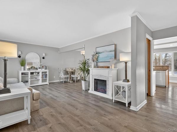 25 Beech Street, Nanuet, NY 10954