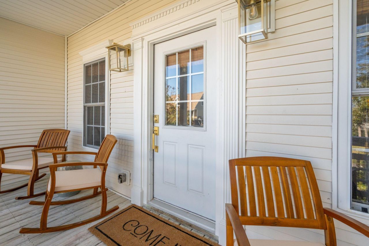 40 Battery Park Road Photo 10