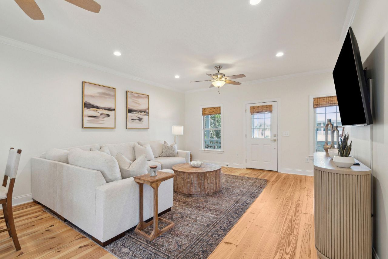 40 Battery Park Road Photo 14