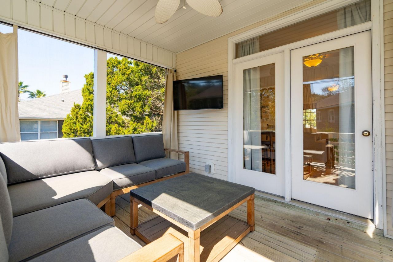 40 Battery Park Road Photo 16