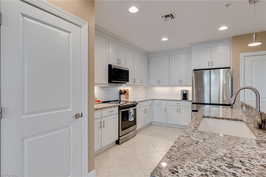 15184 Butler Lake Dr, Unit 101, Naples, FL 34109 Photo
