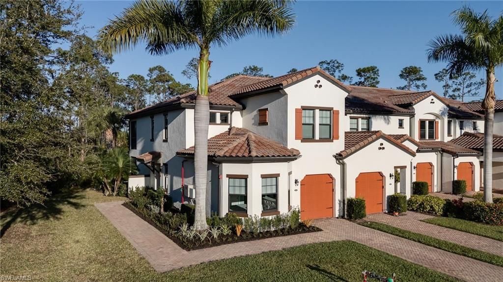 15184 Butler Lake Dr, Unit 101, Naples, FL 34109 Photo