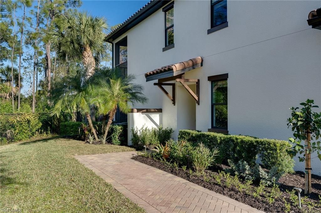 15184 Butler Lake Dr, Unit 101, Naples, FL 34109 Photo