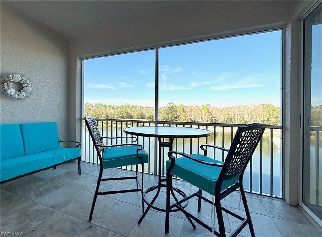 8555 Naples Heritage Dr, Unit 234, Naples, FL 34112 Photo