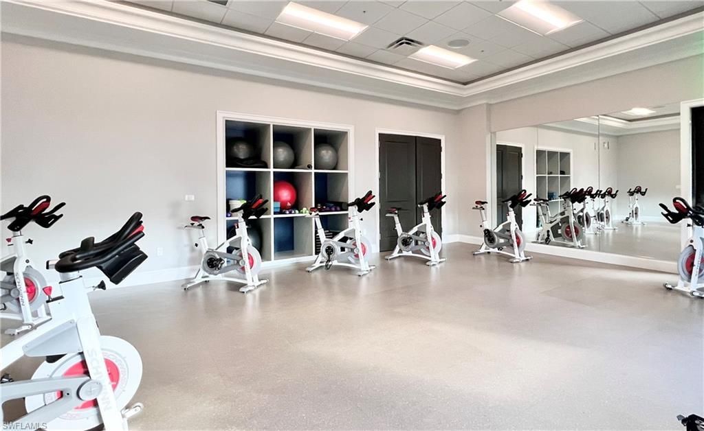 8555 Naples Heritage Dr, Unit 234, Naples, FL 34112 Photo
