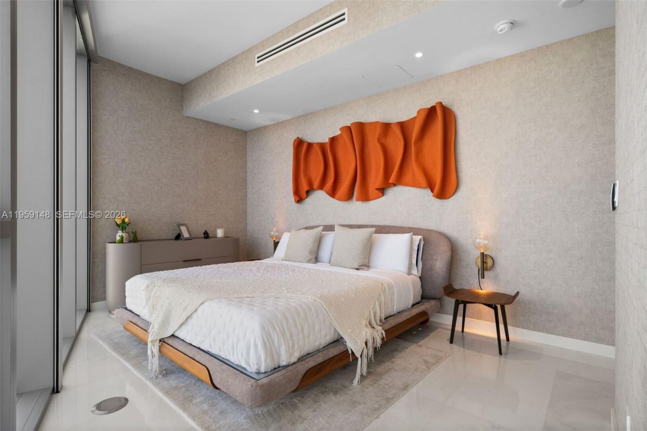 300 Biscayne Blvd Way, Unit 4602, Miami, FL 33131 Photo