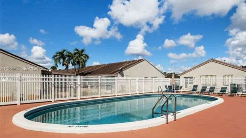 8069 SW 19th Ct, Davie, FL 33324 Photo