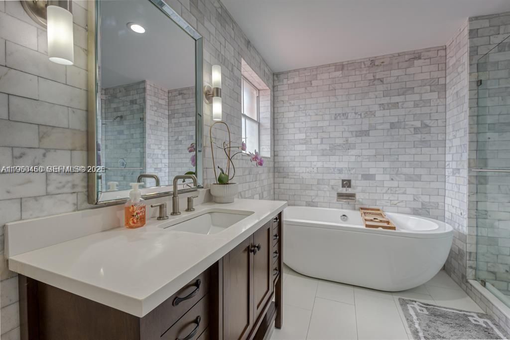 3080 Carysfort Ln, Margate, FL 33063 Photo