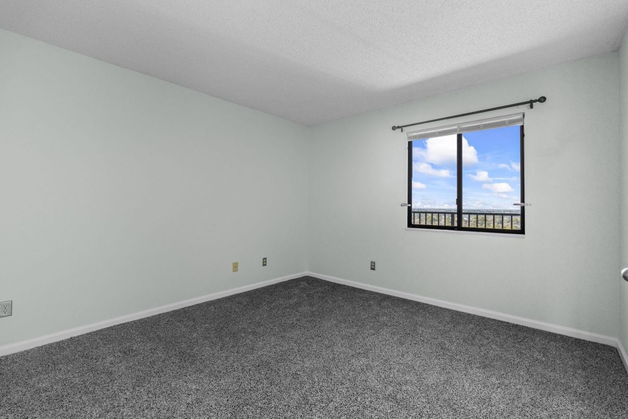 5523 North Ocean Blvd. Photo 24