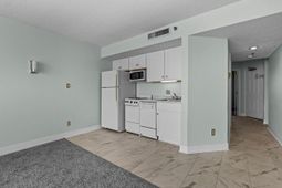 5523 North Ocean Blvd. photo 4