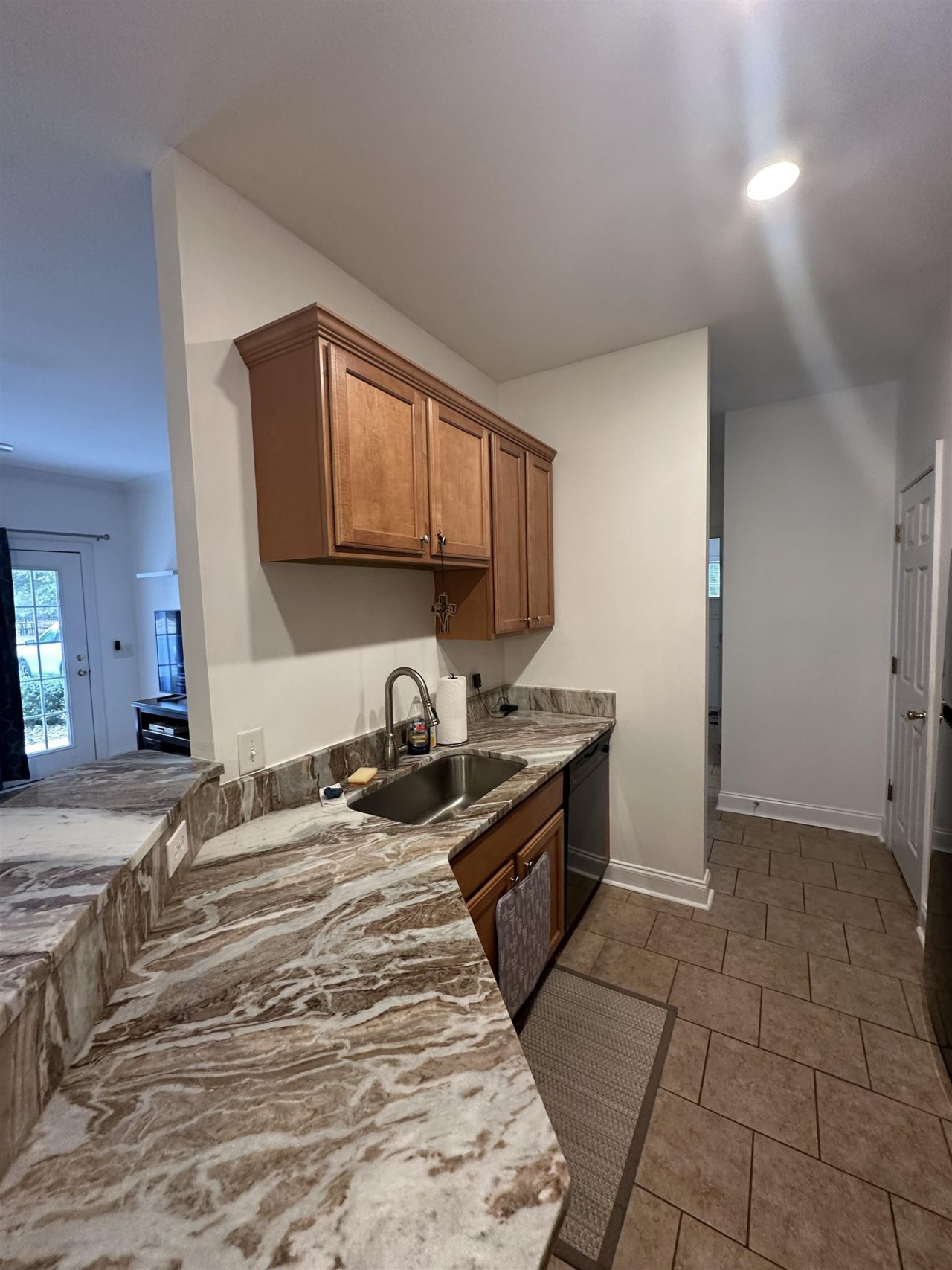 2049 Silvercrest Dr. Photo 11