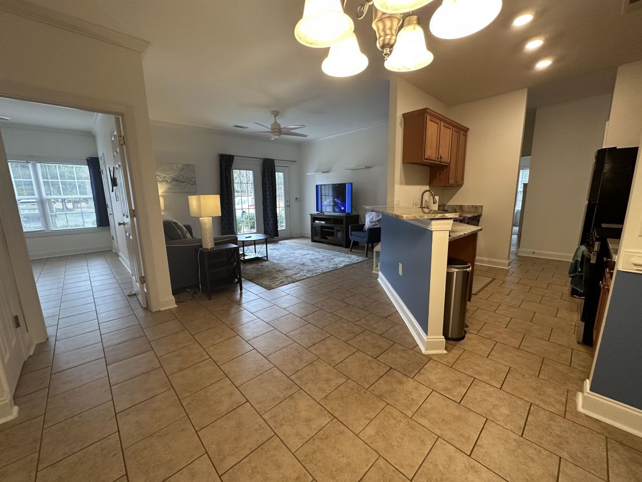 2049 Silvercrest Dr. Photo 24