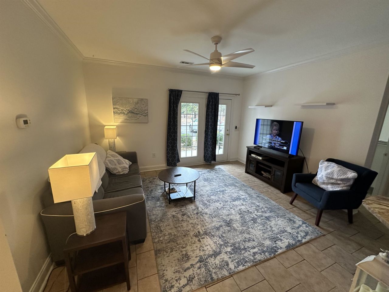 2049 Silvercrest Dr. Photo 5