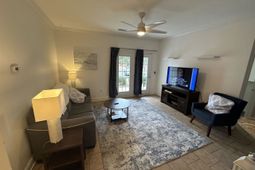 2049 Silvercrest Dr. photo 4