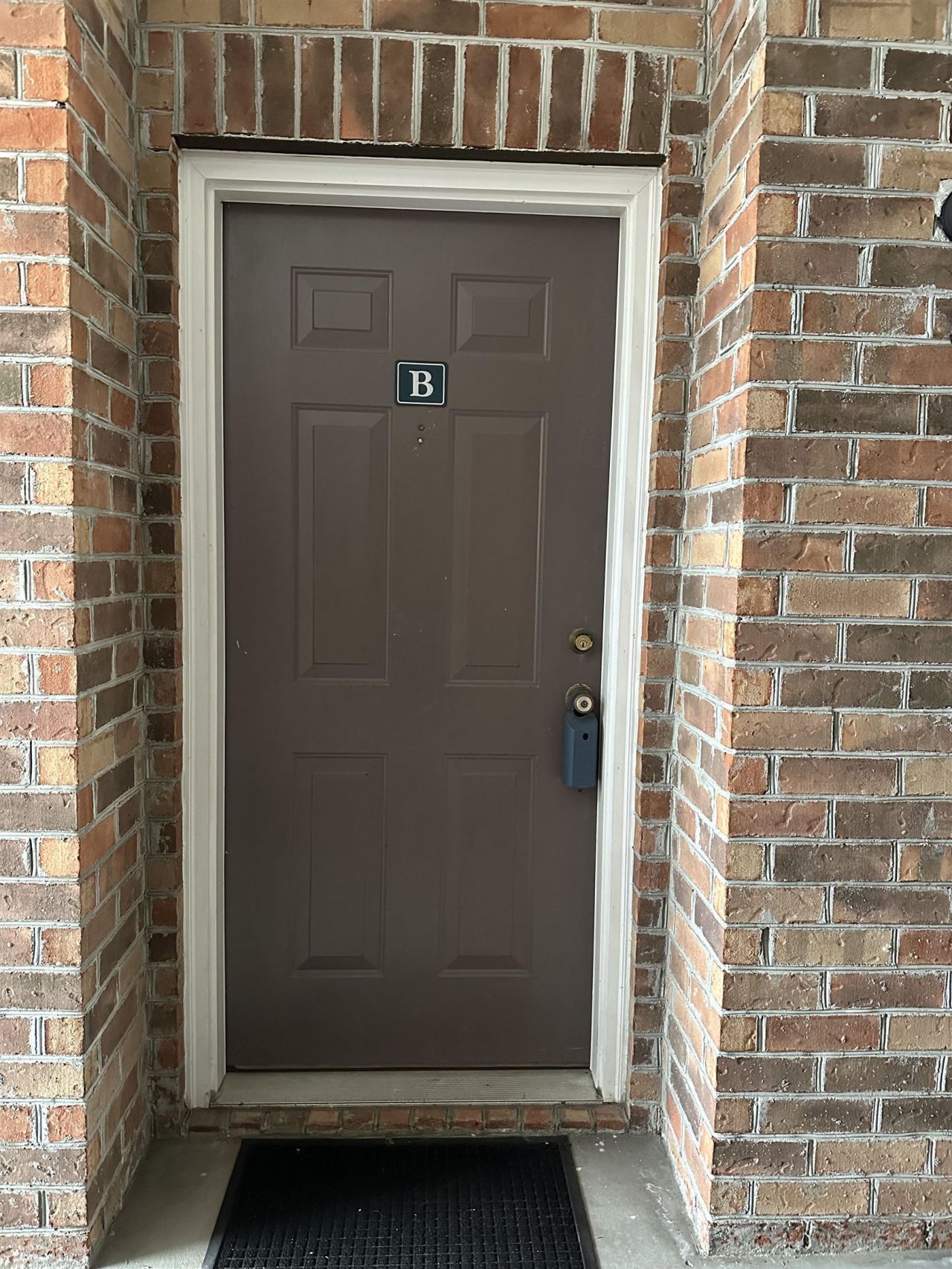 2049 Silvercrest Dr. Photo 6