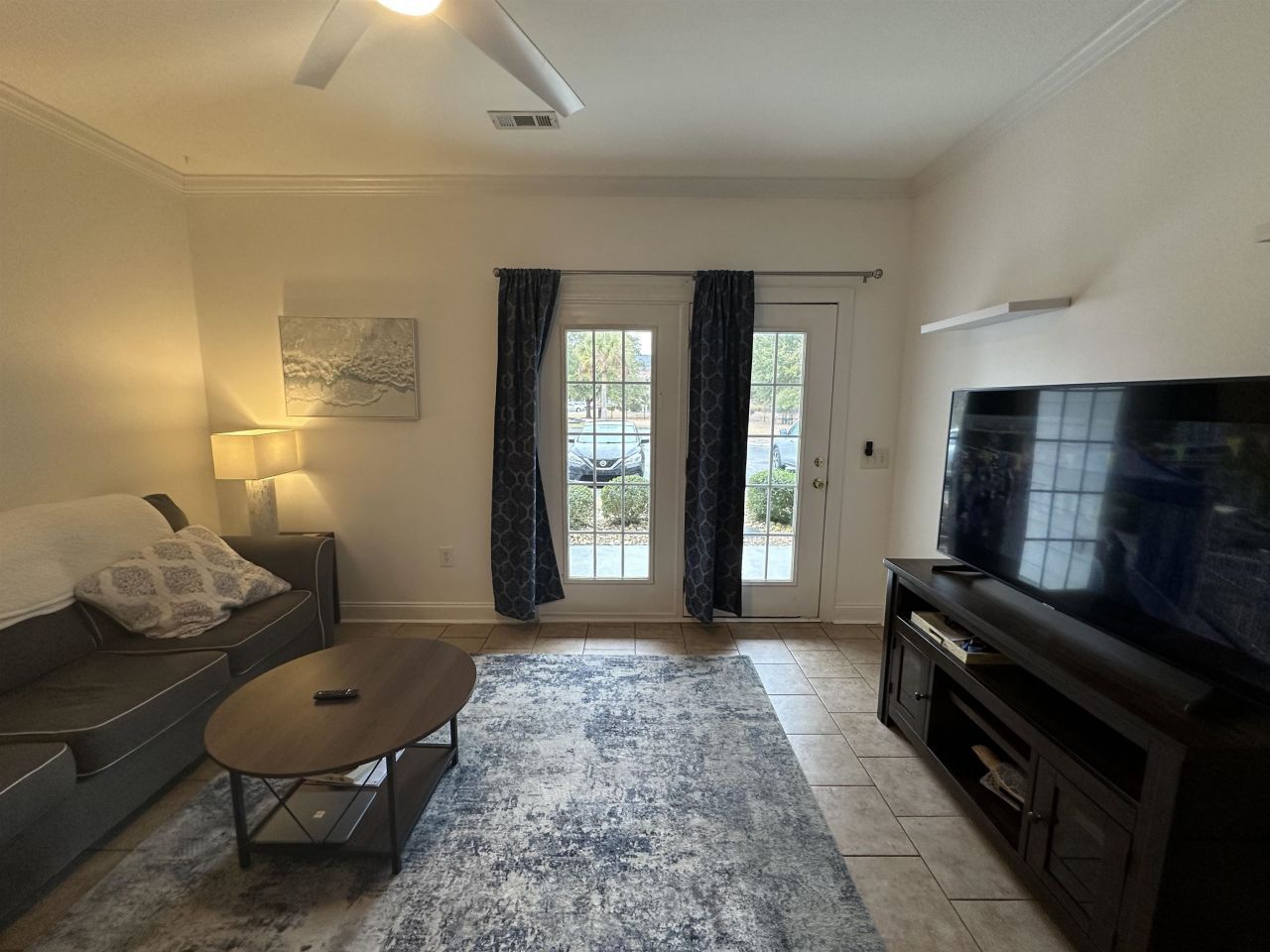 2049 Silvercrest Dr. Photo 7