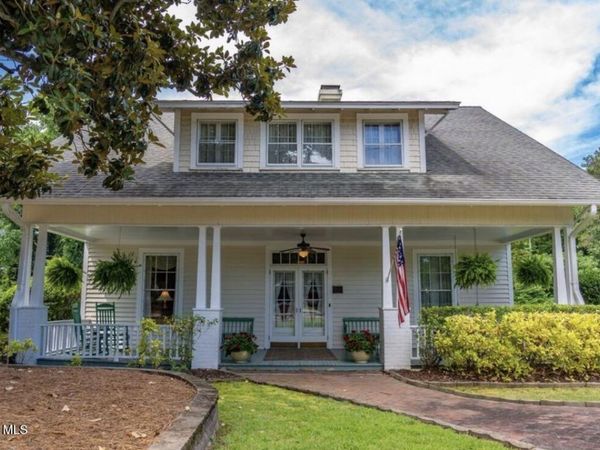 303 Mcreynolds Street, Carthage, NC 28327