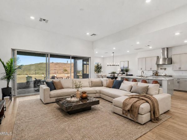 3736 W LODGE Drive, Laveen, AZ 85339