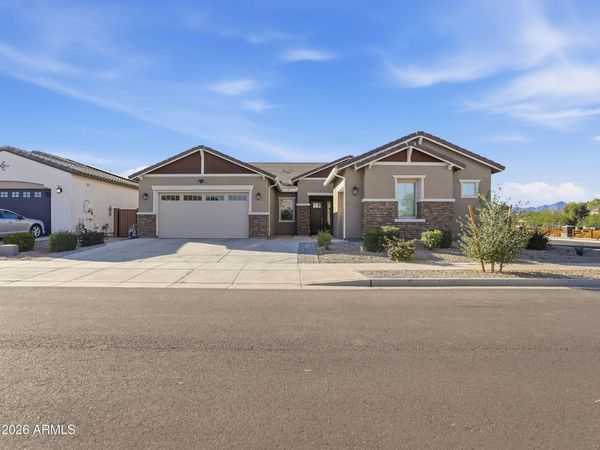 4221 W CARMEN Street, Laveen, AZ 85339