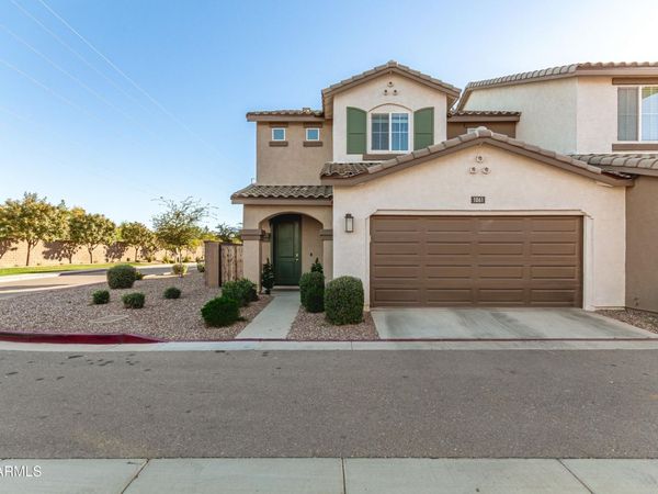 1255 N ARIZONA Avenue, Unit 1061, Chandler, AZ 85225