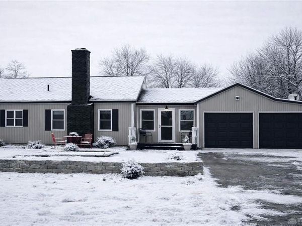 1316 Middletown Eaton Road, Middletown, OH 45042