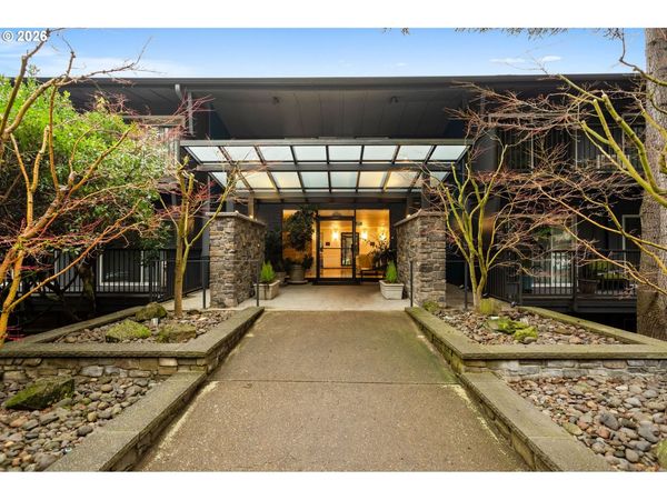 16250 PACIFIC HWY, Unit 69, Lake Oswego, OR 97034