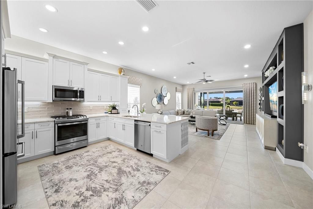 28462 Montecristo Loop, Bonita Springs, FL 34135 Photo