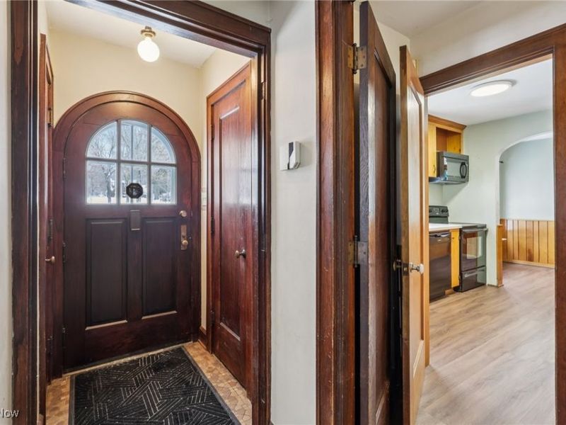 3582 Greenwich Road, Norton, OH 44203 Photo 3