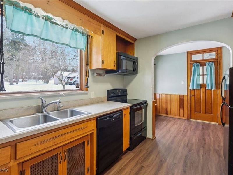 3582 Greenwich Road, Norton, OH 44203 Photo 9