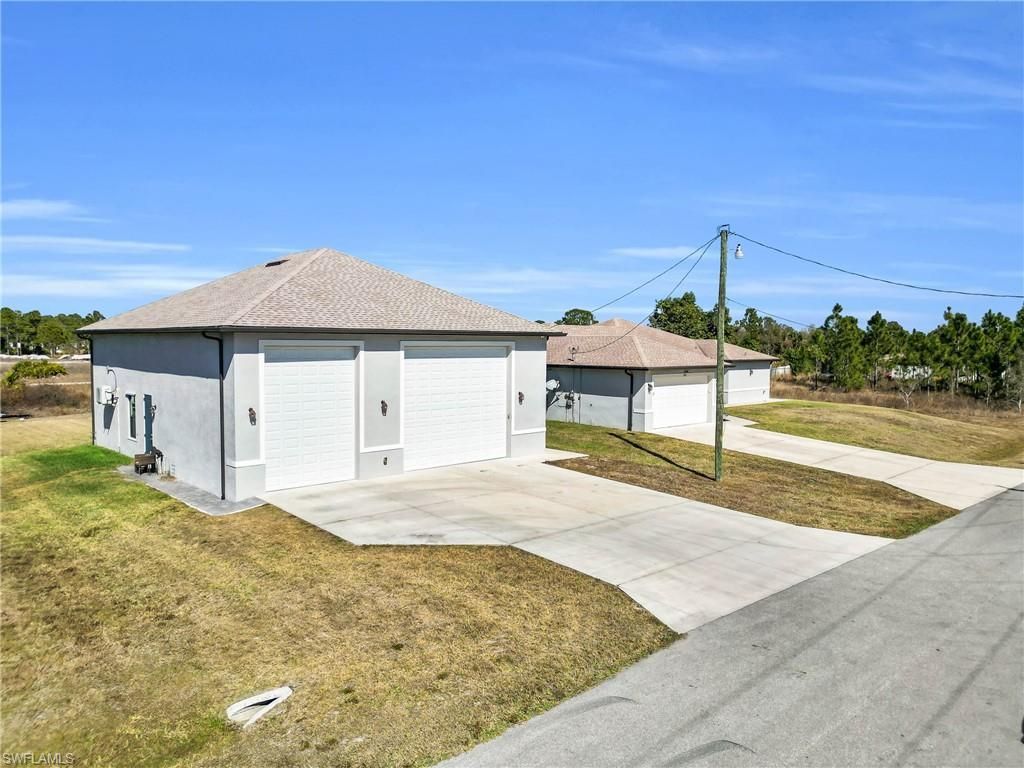 1113 Elegans St E, Lehigh Acres, FL 33974 Photo