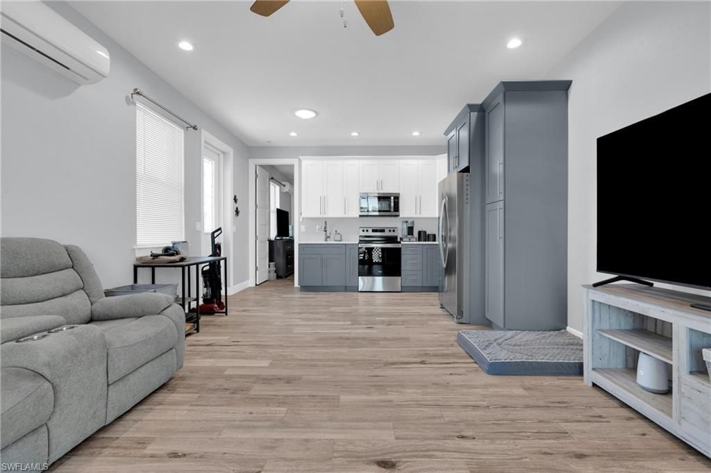 1113 Elegans St E, Lehigh Acres, FL 33974 Photo