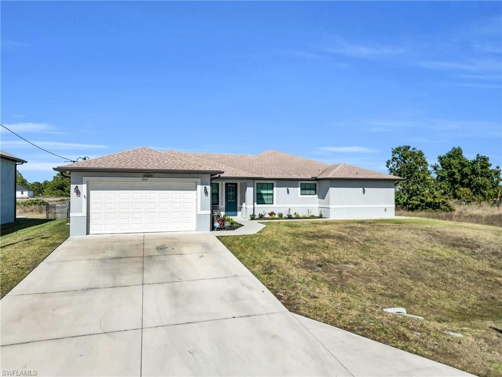 1113 Elegans St E, Lehigh Acres, FL 33974 Photo