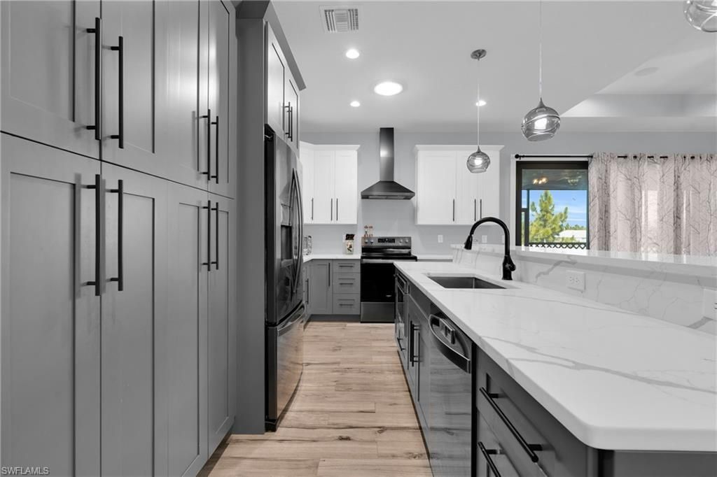 1113 Elegans St E, Lehigh Acres, FL 33974 Photo