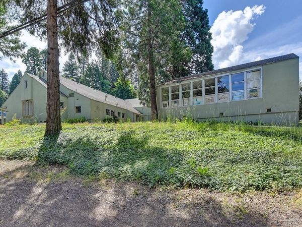 6290 Pony Express Trl, Pollock Pines, CA 95726