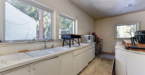 6290 Pony Express Trl, Pollock Pines, CA 95726 Photo