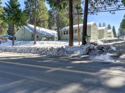 6290 Pony Express Trl, Pollock Pines, CA 95726 Photo