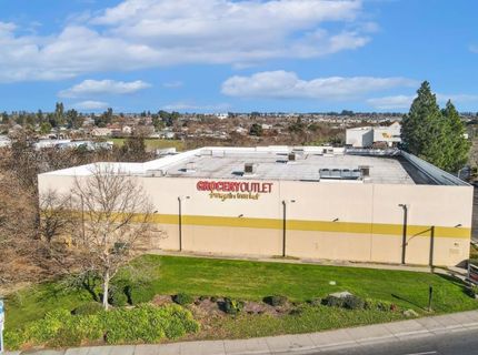 7900 E Stockton Blvd, Sacramento, CA 95823 Photo