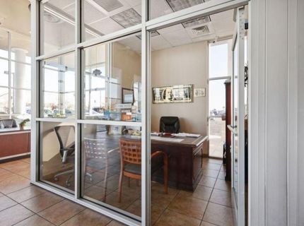 7900 E Stockton Blvd, Sacramento, CA 95823 Photo